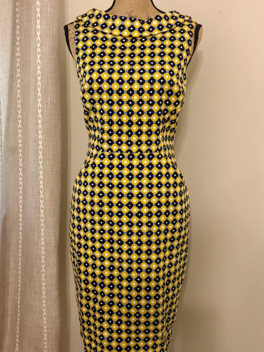 Boden seam detail Martha dress. - Picture 2 of 7